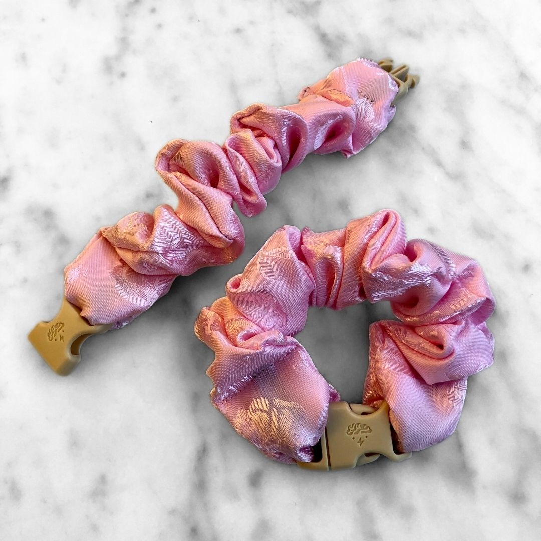 Empress Pink Buckle Scrunchie - Lunar New Year Áo Dài - No Snagging, No Tangles