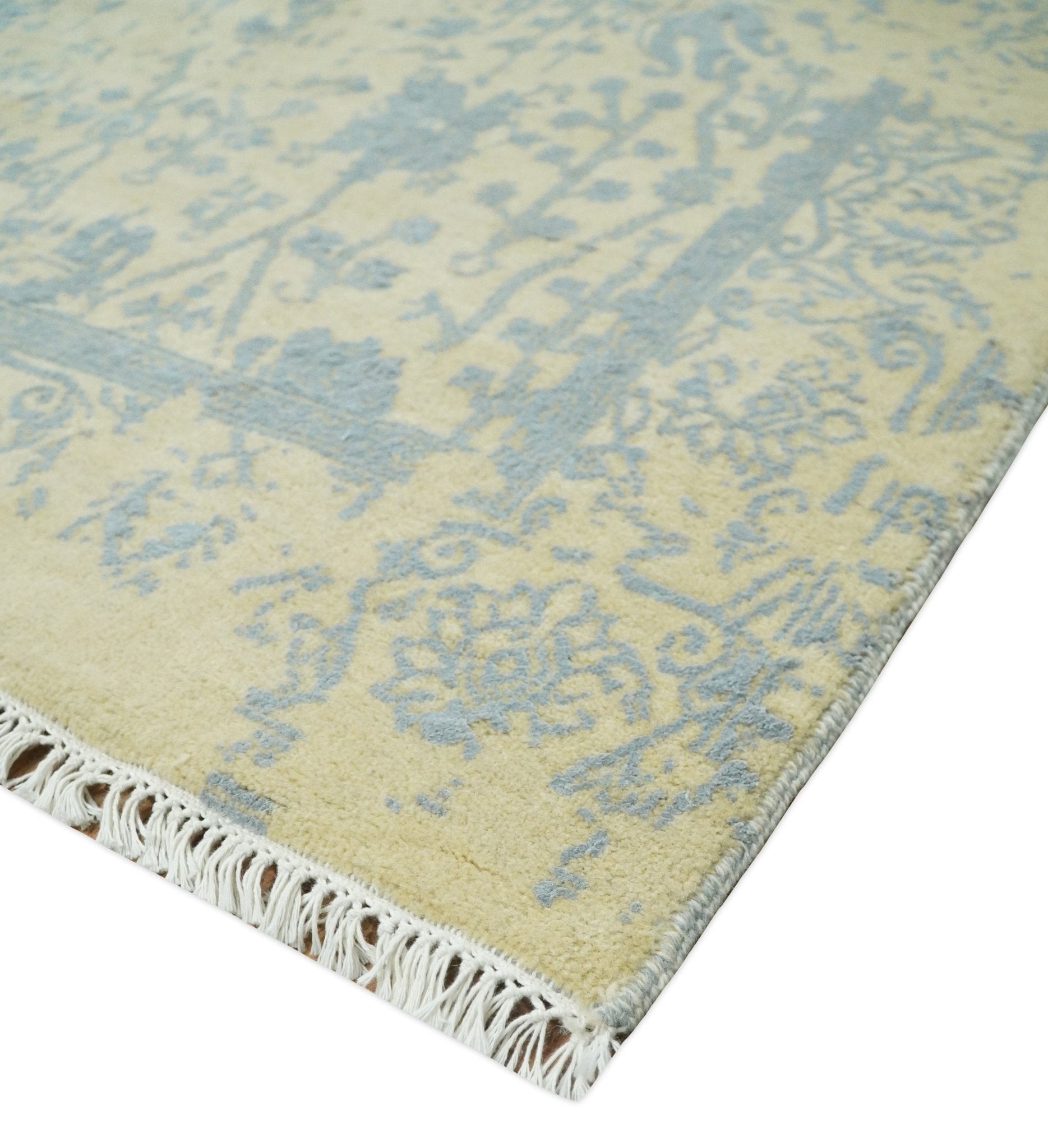 4x6 Fine Hand Knotted Gold and Silver Traditional Persian Style Antique Wool and Silk Rug
